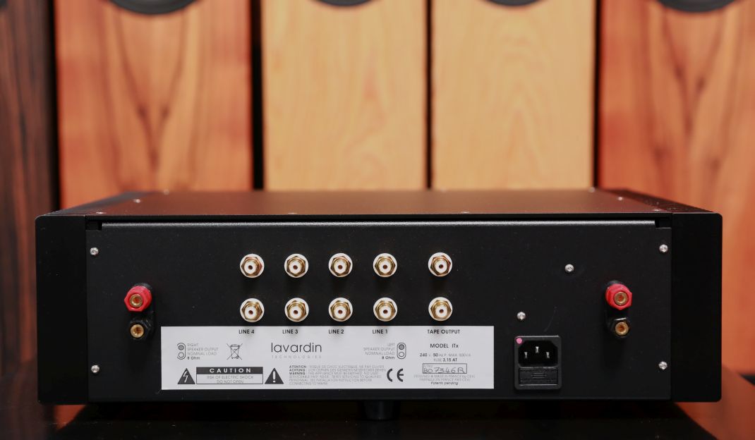 Lavardin ITx - Vollverstärker ohne/ohne