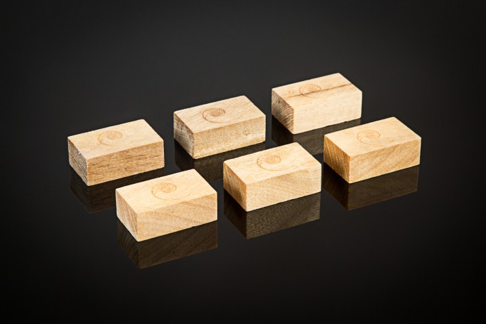 Golden Cuboids - Cardas Myrtleholz Small - Gerätefüße