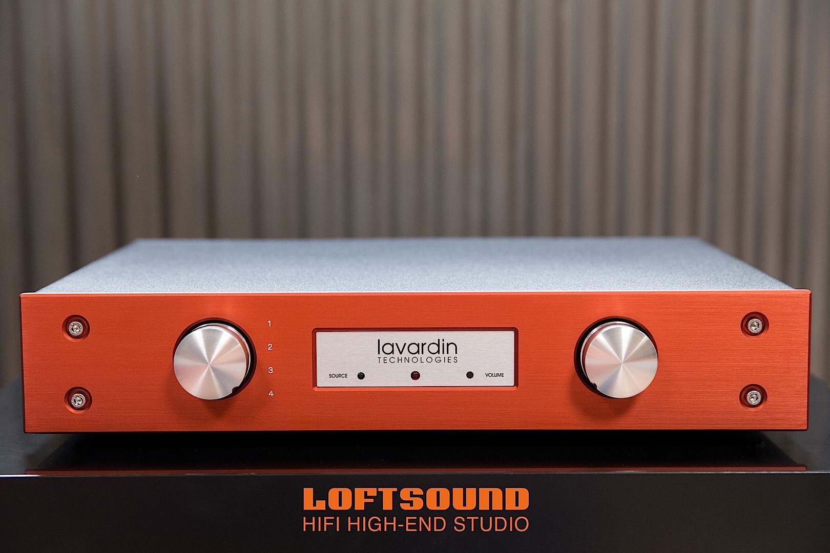 Lavardin ISx Reference Rot - Vollverstärker - mit Fernbedienung und Phono MM