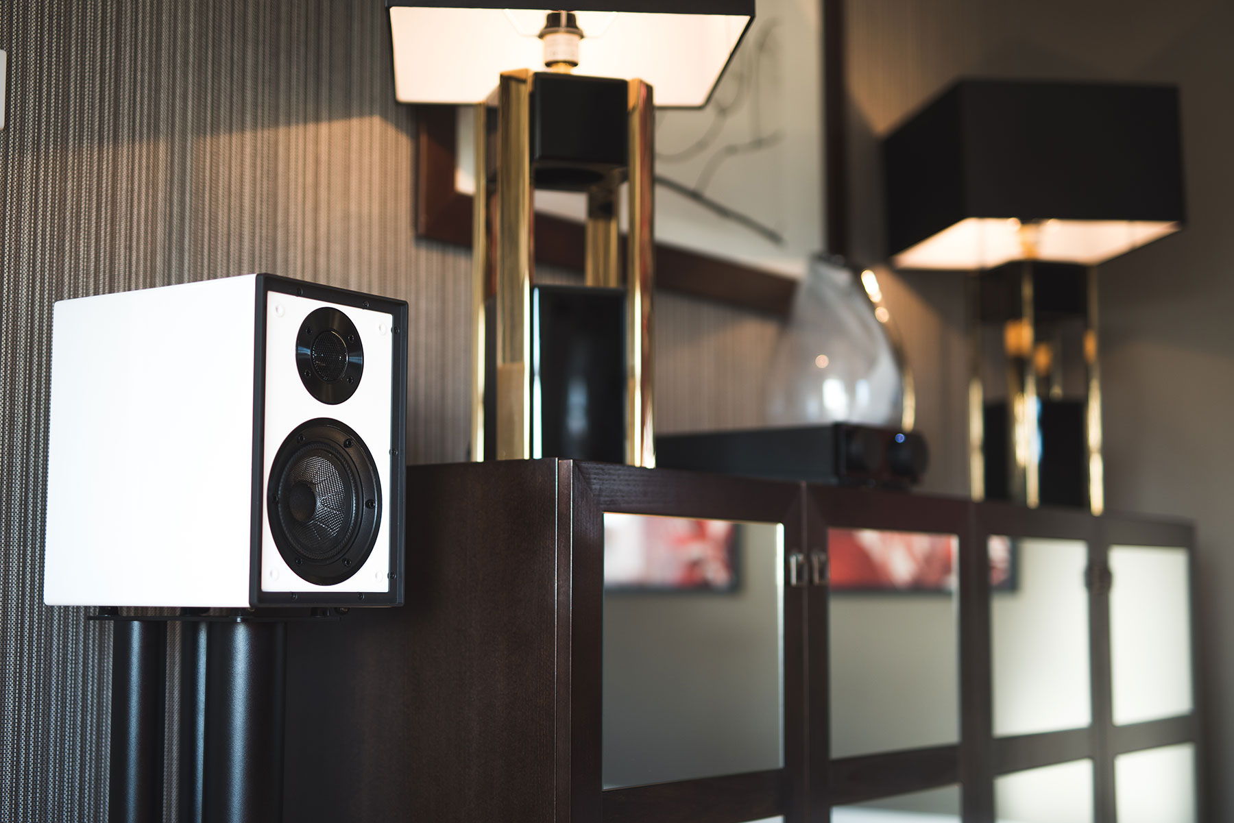 Cyrus One Linear - Weiß