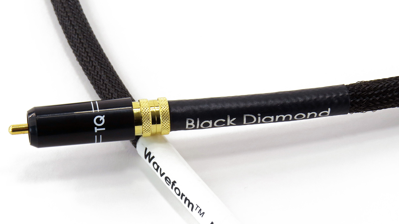 KOMMISSION - Tellurium Q Black Diamond - Digital Waveform™ hf Cinch