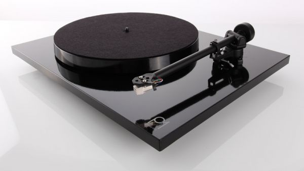 Rega Planar 1 - Plattenspieler